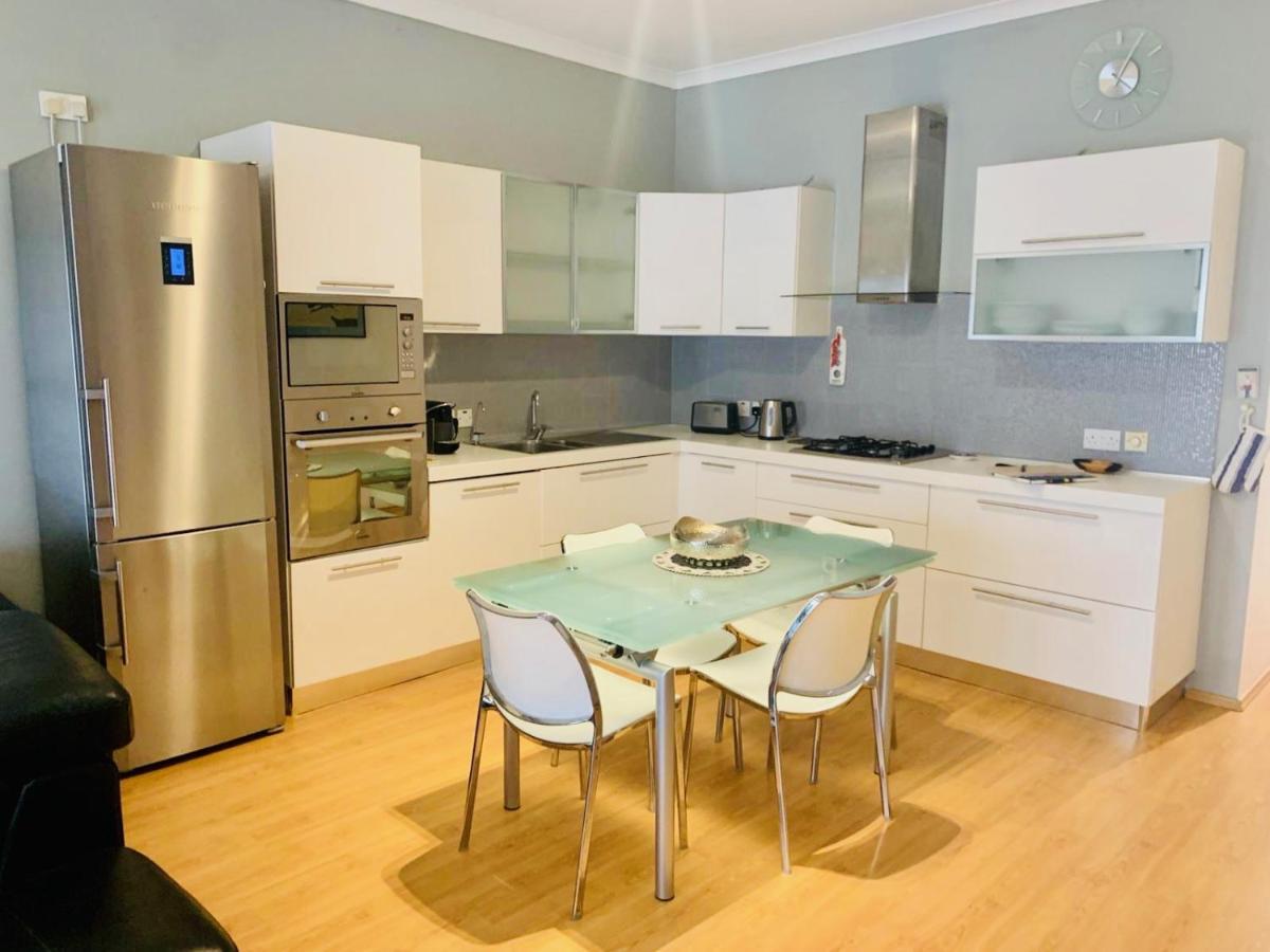 Swieqi 2 Bedroom - First Floor Apartment Is-Swieqi Exterior foto